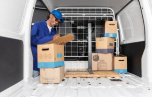 Eeco Panel Van luggage compartment