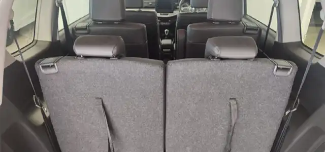 Suzuki XL6 6 Large seating - Cargo Hold