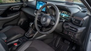 Suzuki Aircross interior