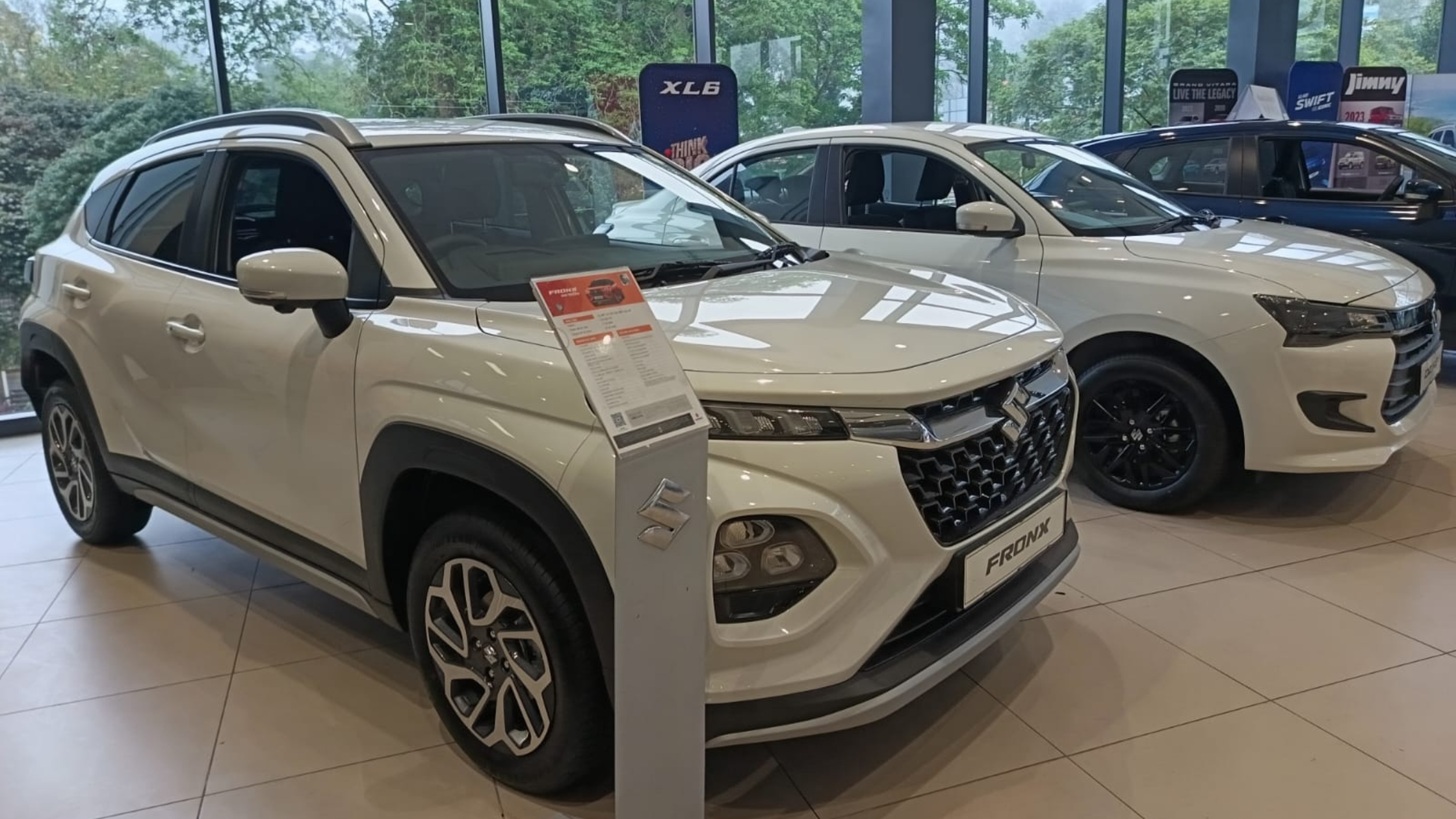 White Suzuki Fronx